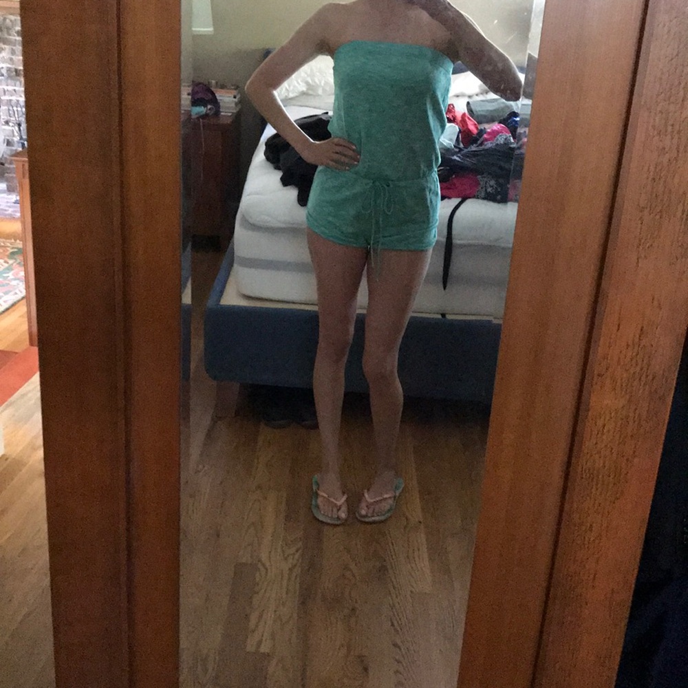 Strapless jumper